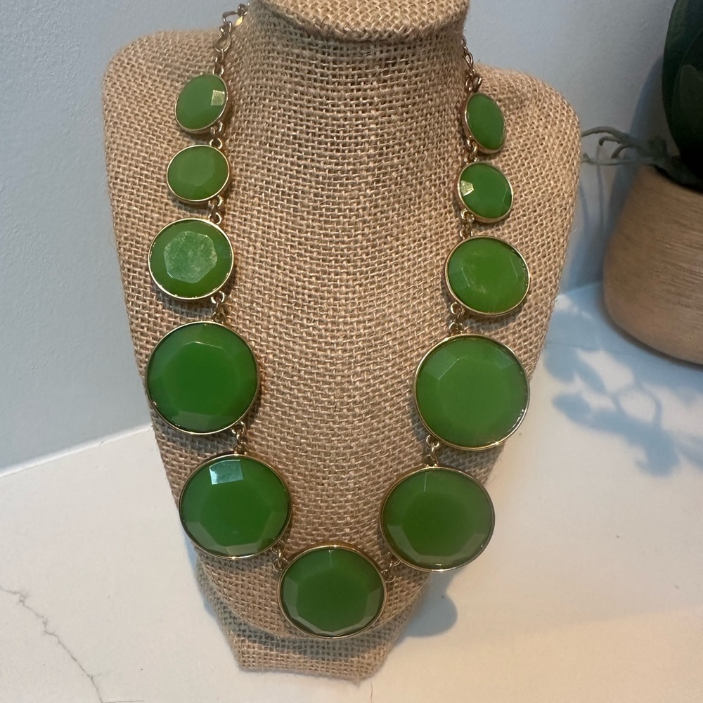 Kate Spade Chic Green Statement Necklace wear 2 ways